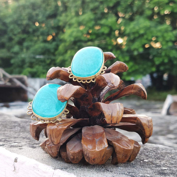 Stone Studded Turquoise Earring