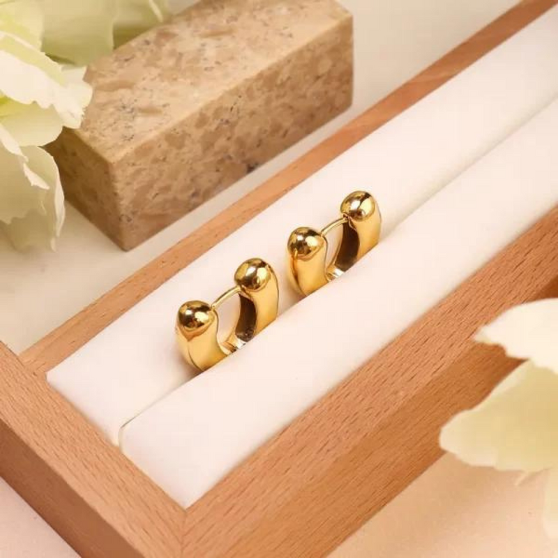 Minimilistic Gold Plated Earrings