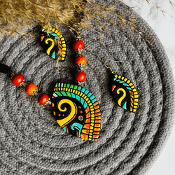 Multicolor Handmade Neckpiece Set